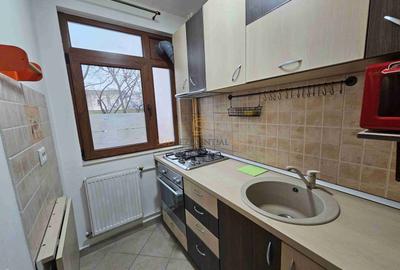 Garsonieră decomandată, mobilată în Progresul - 10