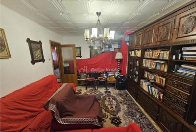 Resita, 4 Cam. Dec., Micro 4 - 9