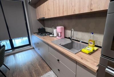 Apartament cu 2 camere decomandat, mobilat în Tomis Nord - 8