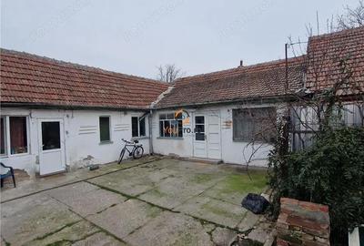 Casă cu 3 camere cu Teren 443 Mp în Ciarda Roșie