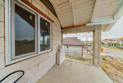 Casă cu 5 camere cu Teren 500 Mp în Horia - 5