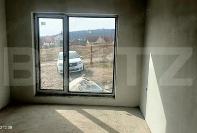 Casă cu Teren 600 Mp în Central