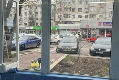 Spațiu comercial, de 47 mp, în Vest - 5