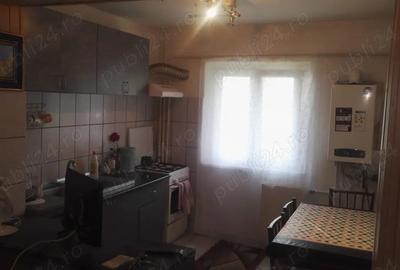 Inchiriez apartament 2 camere - 7