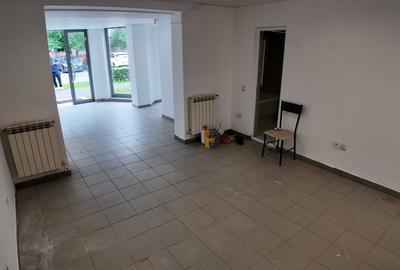 Spațiu comercial, de 100 mp, în Nord - 5