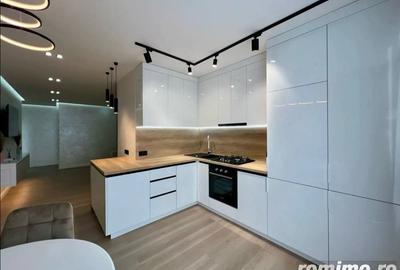 Apartament cu 2 camere decomandat în Vatra Luminoasă