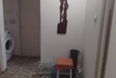 Apartament cu 2 camere decomandat în Poarta 6 - 3