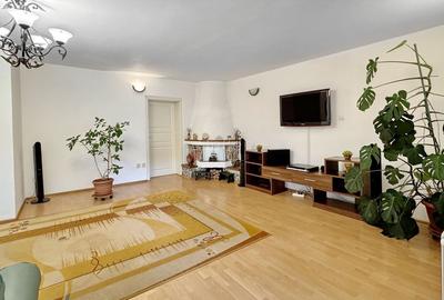 Casă individuală cu 10 camere cu Canalizare în Dâmbul Morii - 23