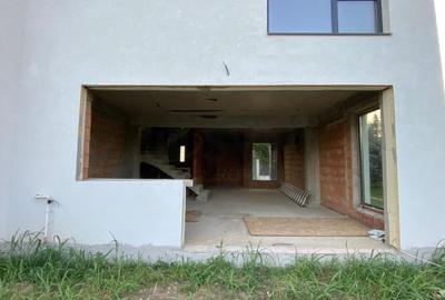REV2004877 Vila superba in Otopeni - 6