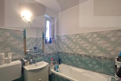 Vand apartament in cartier de case - 4