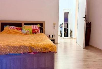 Apartament cu 3 camere decomandat, mobilat în Nerva Traian - 2