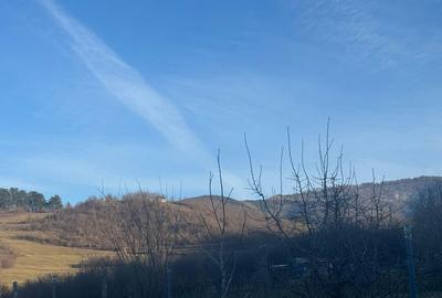 Teren de 1046 mp, în Rășinari - 2