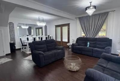 Casă cu 7 camere cu Teren 250 Mp în Rădăuți - 1