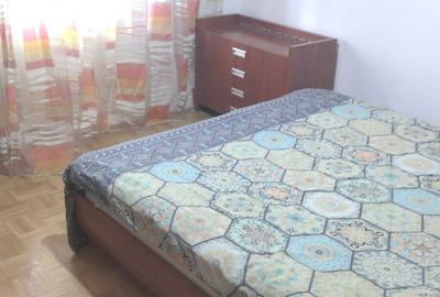 Apartament cu 3 camere decomandat în Bucovina