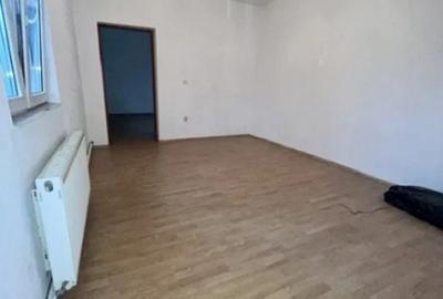 Casă cu 5 camere cu Teren 3124 Mp în Central - 6