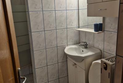 Apartament cu 2 camere decomandat în Decebal - 2