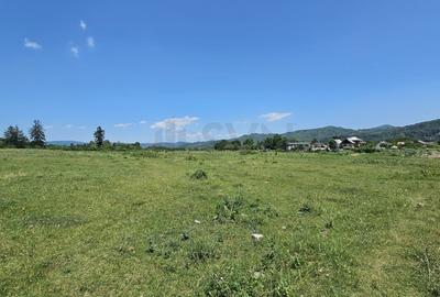 Teren Construcții intravilan de 1209 mp, în Câmpina