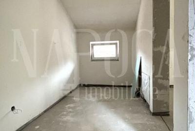 Casă individuală cu 5 camere cu Canalizare în Tăuți - 6