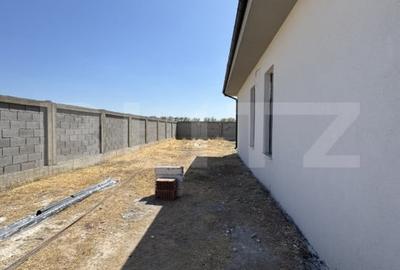 Casă individuală cu 4 camere cu Teren 532 Mp în Cârcea - 3