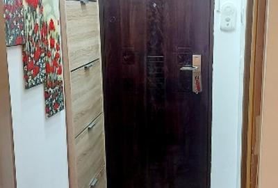 Proprietar, vând garsoniera 33 m  Univ.Constantin Brâncoveanu. Negru   Voda - 2