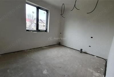 Casă cu Teren 450 Mp în Moara - 13