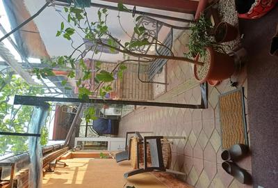 Casă cu 5 camere în Central - 10