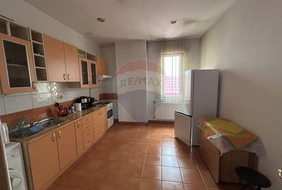 Spatiu 324mp FRIG / 300mp BIROURI de vanzare in zona VALUE CENTRE - 10