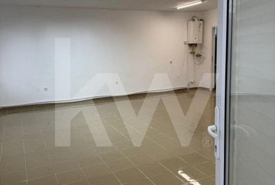 Spatiu comercial de inchiriat - 50 mp - zona foarte linistita de case - 5