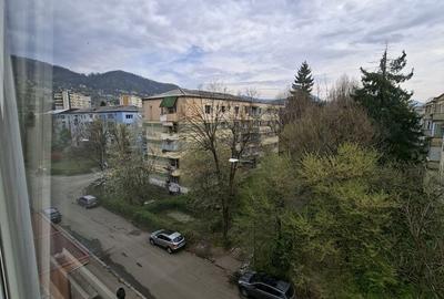 Apartament cu 2 camere decomandat în Săsar - 2