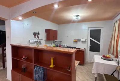 Casă cu Teren 1153 Mp în Solca - 19