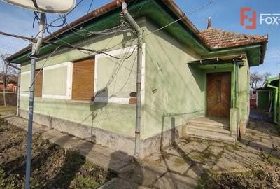 Casă cu 4 camere cu Garaj în Calea Urseni