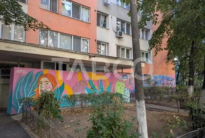 Apartament cu 3 camere semidecomandat, mobilat în Iancului - 3