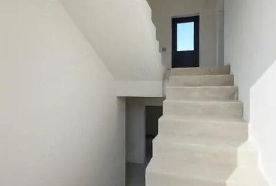 Vila moderna - finisata -terasa circulabila vedere lac ?i mare - 8