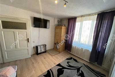 Casă cu 2 camere cu Canalizare în Slimnic - 14