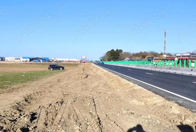 Teren de 7600 mp, în Central