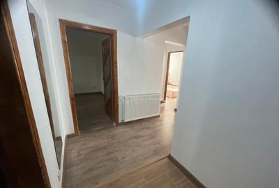 Caransebes, 4 Cam., Dec., Et., 1., Renovat., Pipirig - 12