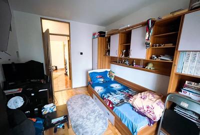 Apartament 3 camere de vânzare –  zona Onix-Electrica | 70 mp utili | Beci 8 mp - 14