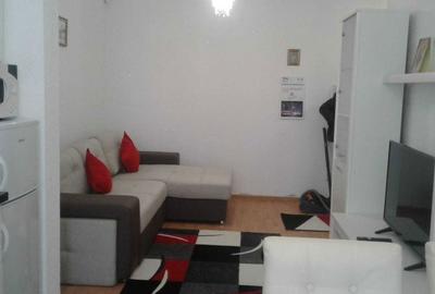 Apartament cu 2 camere decomandat în Central - 2