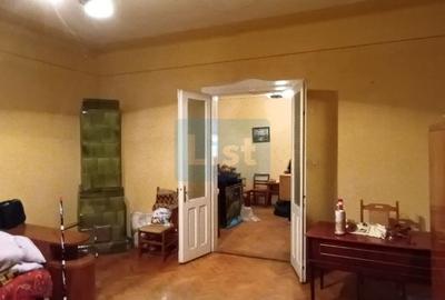 Casă cu 2 camere cu Canalizare în Central - 9