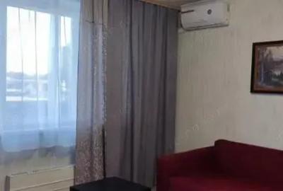 Garsonieră decomandată în Complex Studențesc - 2