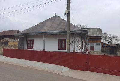 Casă cu 3 camere cu Teren 800 Mp în Drăgoiești - 4