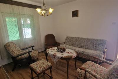 Casă individuală cu 7 camere cu Canalizare în Brebu Nou - 21