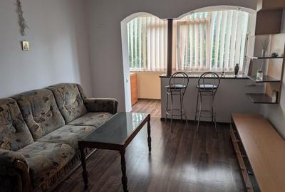 Apartament cu 3 camere semidecomandat în Democrației - 1