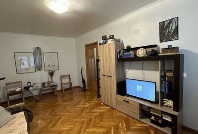 VICTORIA 2 CAMERE ETAJ 2 450 EURO TERMEN LUNG - 1