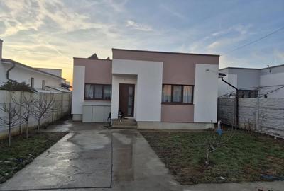 Casă cu 3 camere cu Teren 350 Mp în Central - 4