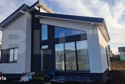 Casă cu 3 camere în Central - 1