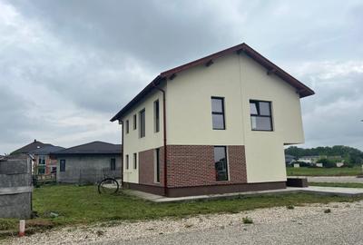 Casă cu 5 camere cu Teren 605 Mp în Victoriei - 6