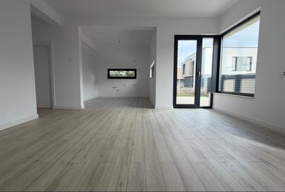 Casă individuală cu 4 camere cu Teren 400 Mp în Balotești - 7