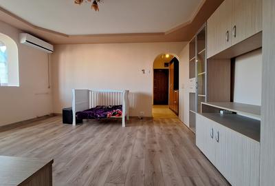 Apartament cu 2 camere semidecomandat, mobilat în Lipovei - 4