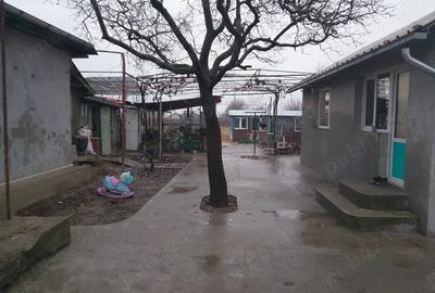 Casă cu 3 camere în Central - 10